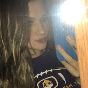 Meet your Posher, Madelynn